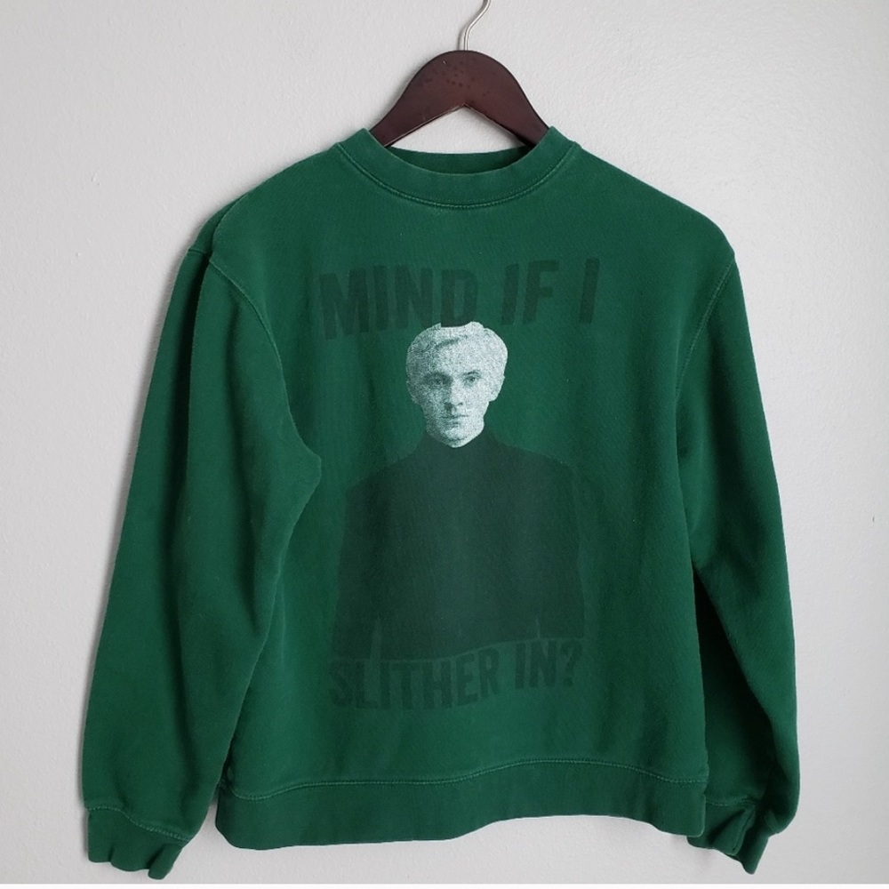 Tom Felton sweater